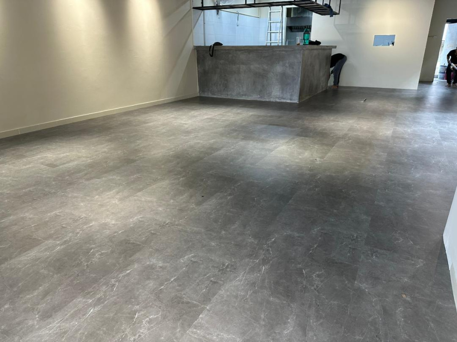luxe_vinyl_notreva_lv302_amaffi_grey_1