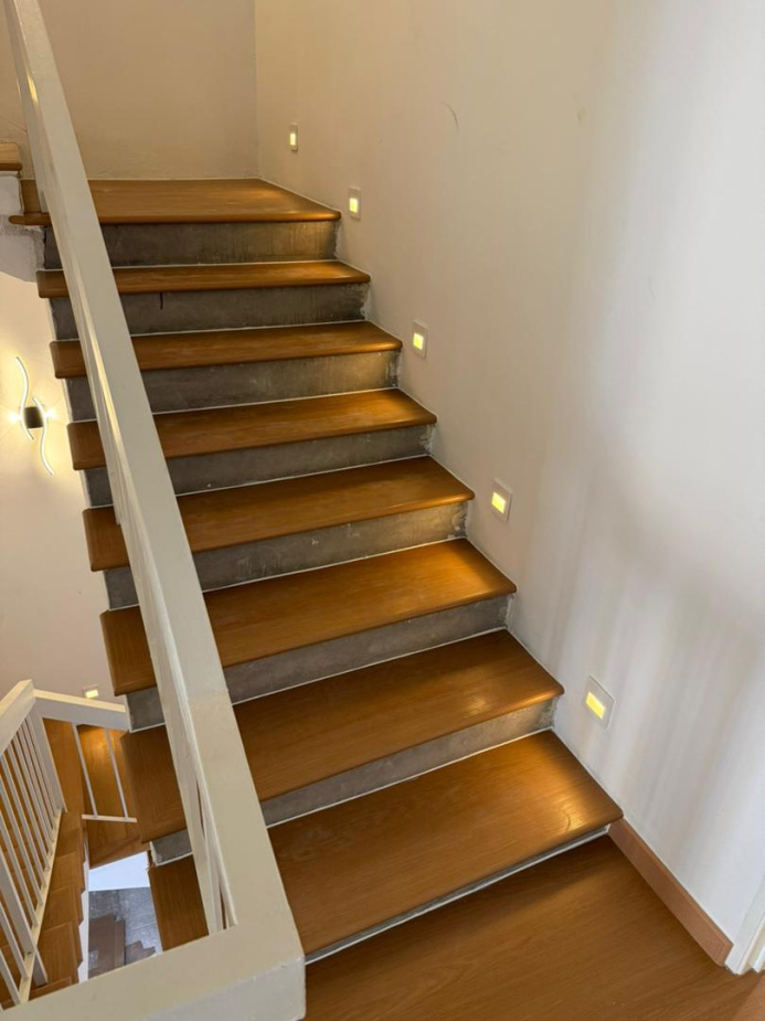 sn-hp7508_homy_stair_nosing_2